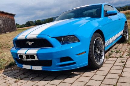Ford Mustang 106.000 km 18.900 &euro; Jechtingen 79361