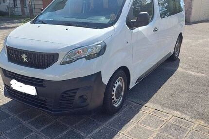 Peugeot Traveller 74.000 km 18.298 &euro; Nürnberg 90471