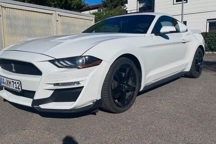 Ford Mustang 98.900 km 19.450 &euro; Aalen 73431
