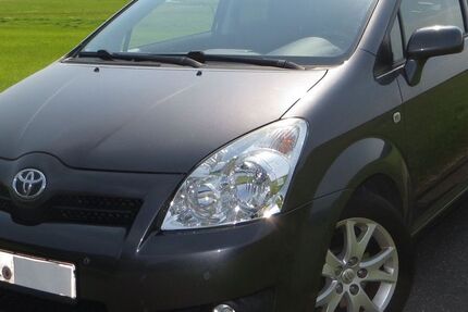 Toyota Corolla Verso 249.000 km 3.800 € Roth 57539