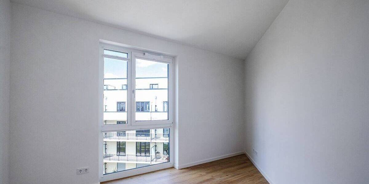 Etagenwohnung Berlin Siemensstadt - 3 Zimmer, 97 m&sup2;, 1.617&euro; | Angebot:26857304