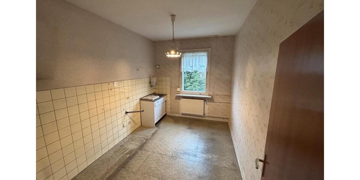 Doppelhaushälfte Solingen - 7 Zimmer, 166 m&sup2;, 290.000&euro; | Angebot:25048887