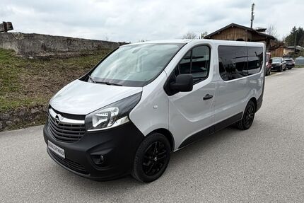 Opel Vivaro 182.260 km 9.990 &euro; Ainring 83404