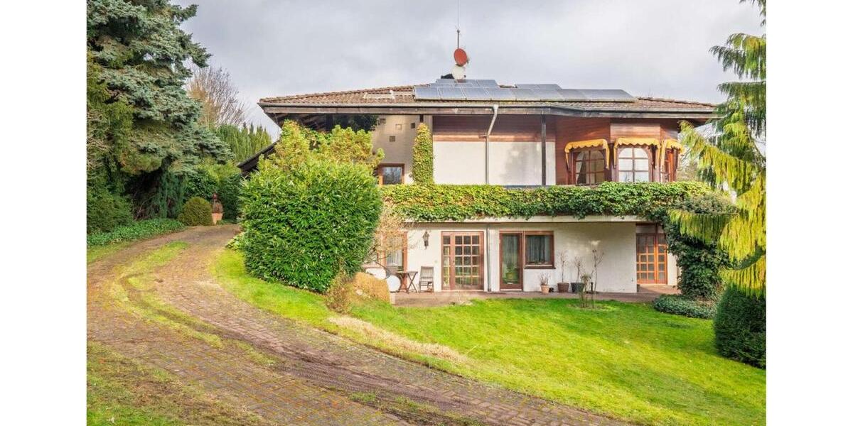 Mehrfamilienhaus, Wohnhaus Bad Wildungen - 8 Zimmer, 271 m&sup2;, 499.000&euro; | Angebot:25235783