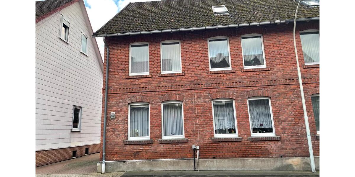 Doppelhaushälfte Bad Lauterberg im Harz - 7 Zimmer, 187 m&sup2;, 150.000&euro; | Angebot:26819004