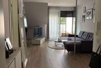 Wohnung zum Mieten in Niederkassel 850 € 55.55 m²