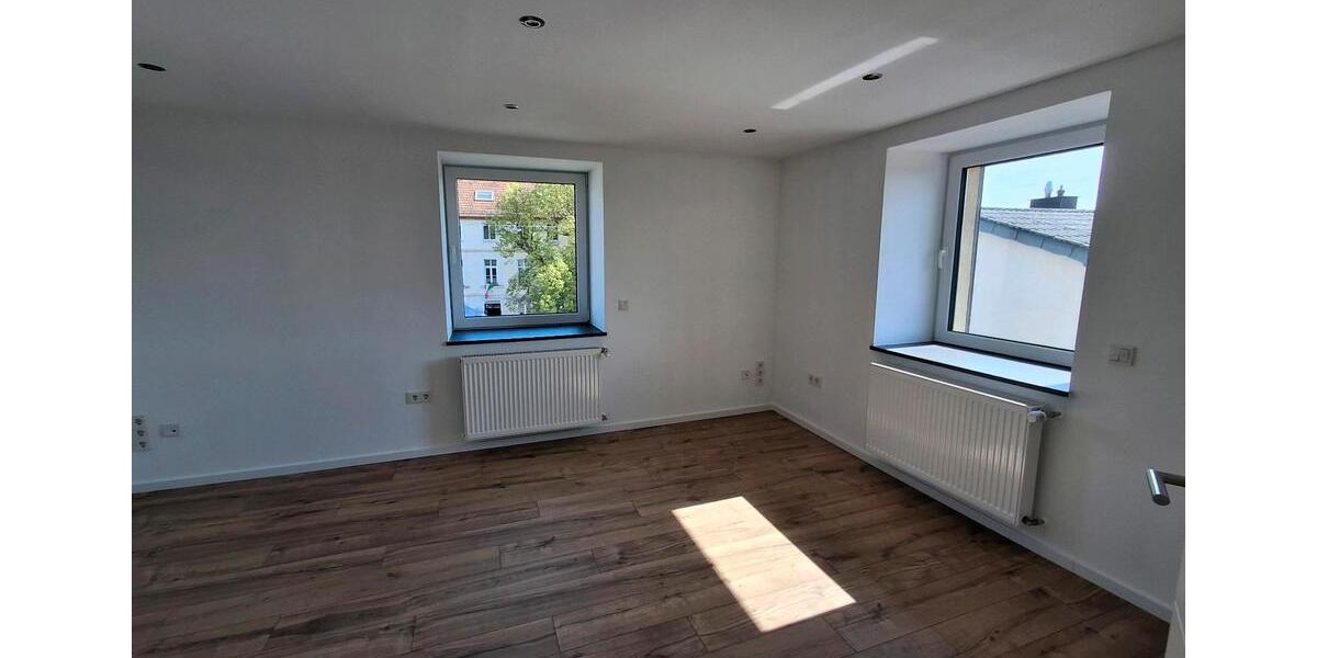 Etagenwohnung Oberthal - 2.5 Zimmer, 85 m&sup2;, 650&euro; | Angebot:26412251
