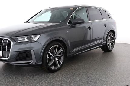 Audi Q7 48.658 km 51.880 &euro; Berlin 12103