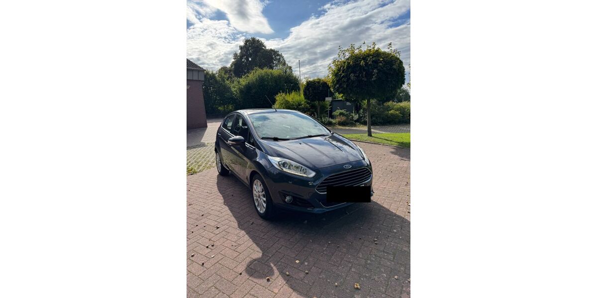 Ford Fiesta 125.793 km 5.399 &euro; Winsen 24568