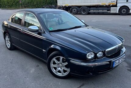 Jaguar X-Type 230.000 km 3.200 € Düsseldorf 40231