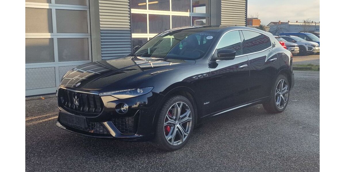 Maserati Levante 71.500 km 44.998 &euro; Landau 76829