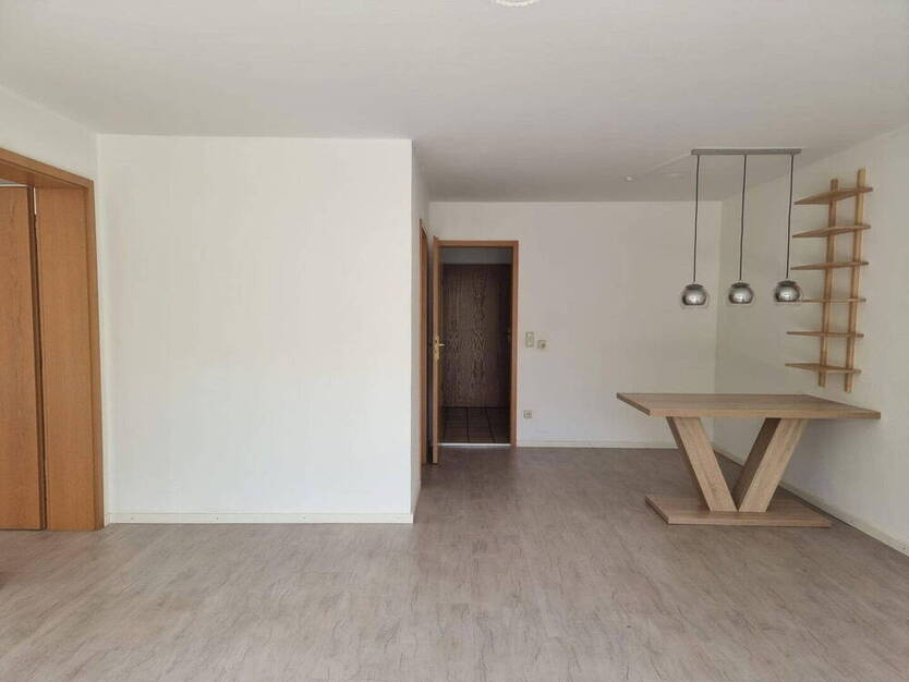 Ruhige, lichtdurchflutete 2-Zimmer GartenWohnung - 59 qm - mit Südterrasse im Münchner Norden