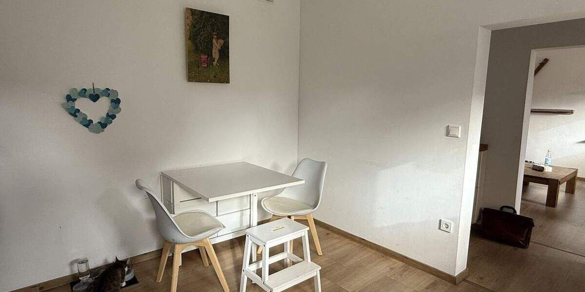 Einfamilienhaus in Bedburg Rath - modernisiert, Wintergarten-Feeling & große Doppelgarage 4 zimmer