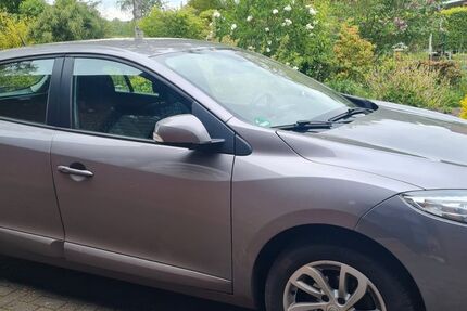 Renault Megane 110.500 km 4.990 &euro; Grasberg 28879