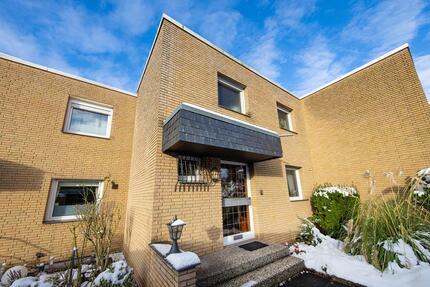 Reihenmittelhaus in Sennestadt zur Miete 4 zimmer