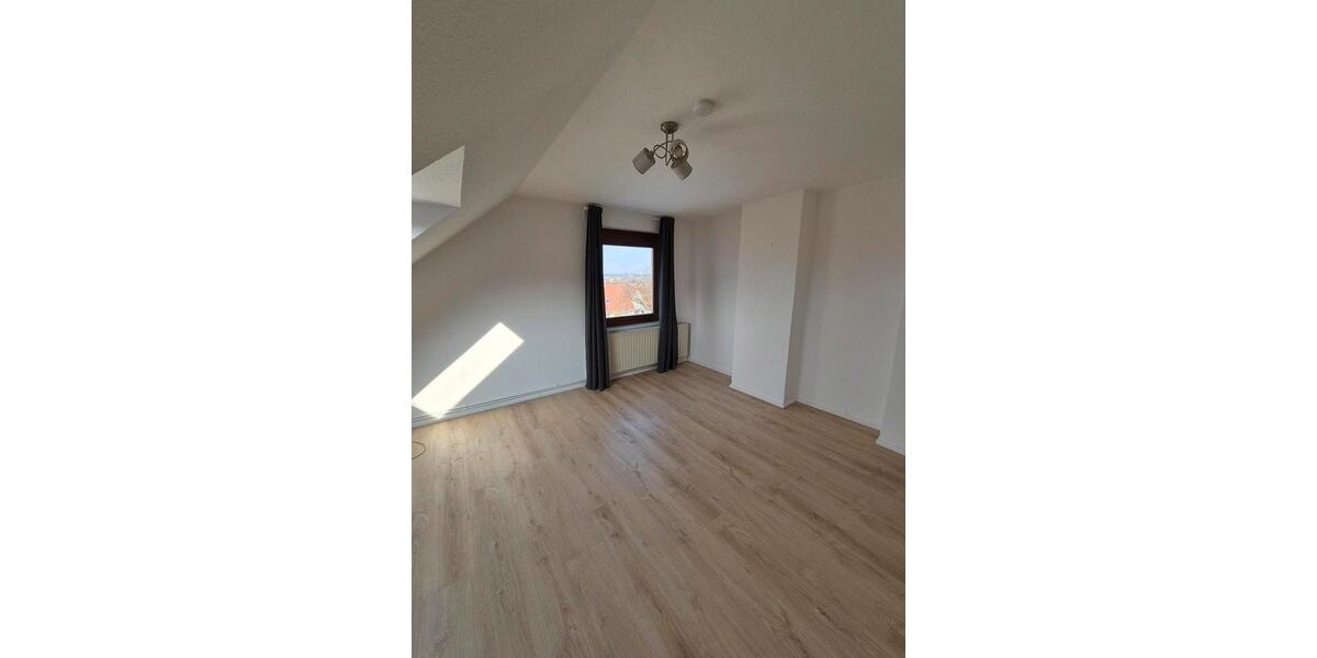 Dachgeschoßwohnung Salzgitter Ortschaft Nord - 3 Zimmer, 60 m&sup2;, 120.000&euro; | Angebot:25299125
