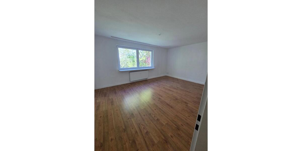 Etagenwohnung Odenthal - 2 Zimmer, 70 m&sup2;, 665&euro; | Angebot:26099098