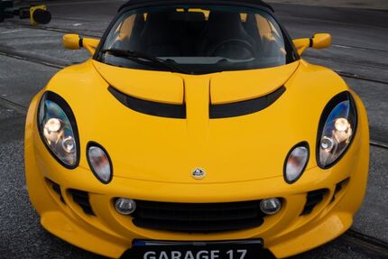 Lotus Elise 13.840 km 49.900 &euro; Köln 50858