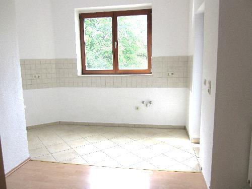 Etagenwohnung Plauen - 2 Zimmer, 51 m&sup2;, 250&euro; | Angebot:26645182