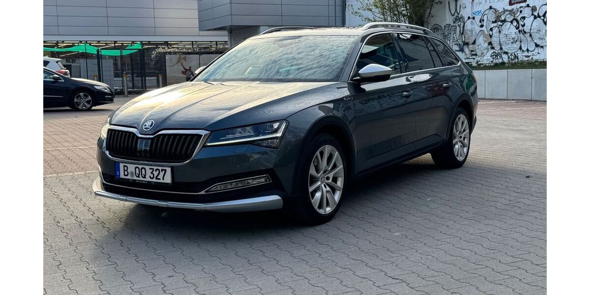 Skoda Superb 184.000 km 19.550 &euro; Berlin 13158