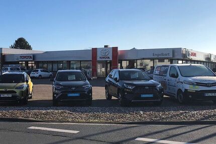 Toyota C-HR 45.700 km 25.950 € Schortens 26419
