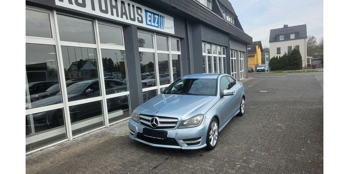 Mercedes-Benz C 250 261.000 km 8.900 &euro; Limburg an der Lahn 65556