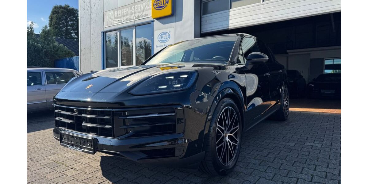 Porsche Cayenne 9.900 km 106.899 € Bielefeld 33609