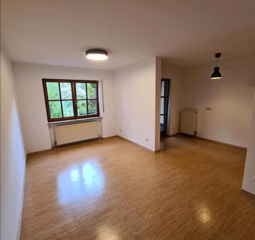 Wohnung Amberg Alt-Stadt I EG I 2.5 Zimmer I 49,69 qm I Terrasse