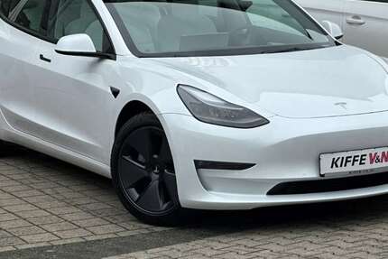 Tesla Model 3 13.866 km 33.790 € Hamm 59063