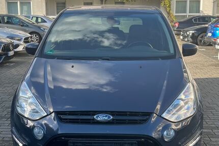 Ford S-Max 192.762 km 3.500 € Gelsenkirchen 45886