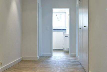 Wohnung Neusitz - 3 Zimmer, 105 m&sup2;, 950&euro; | Angebot:25824676