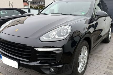 Porsche Cayenne 194.000 km 24.990 &euro; Kassel 34127
