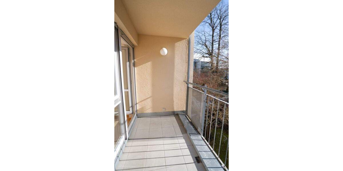 Etagenwohnung Unterhaching - 2 Zimmer, 49 m&sup2;, 925&euro; | Angebot:24765790