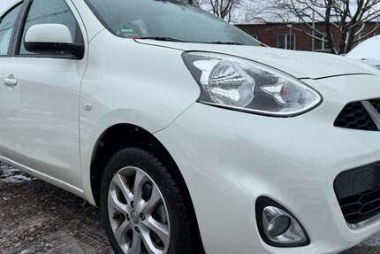 Nissan Micra 10.557 km 9.890 &euro; Hamburg 22179