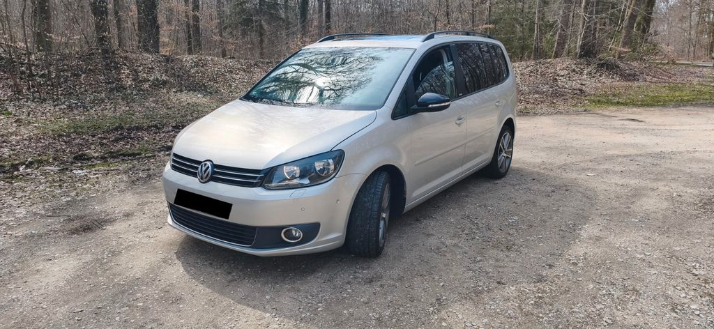 VW Touran 190.000 km 6.799 &euro; Nattheim 89564
