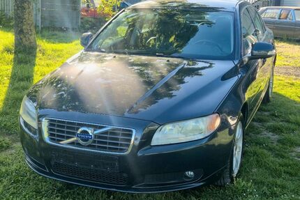 Volvo S80 272.000 km 4.450 &euro; Brühl 50321