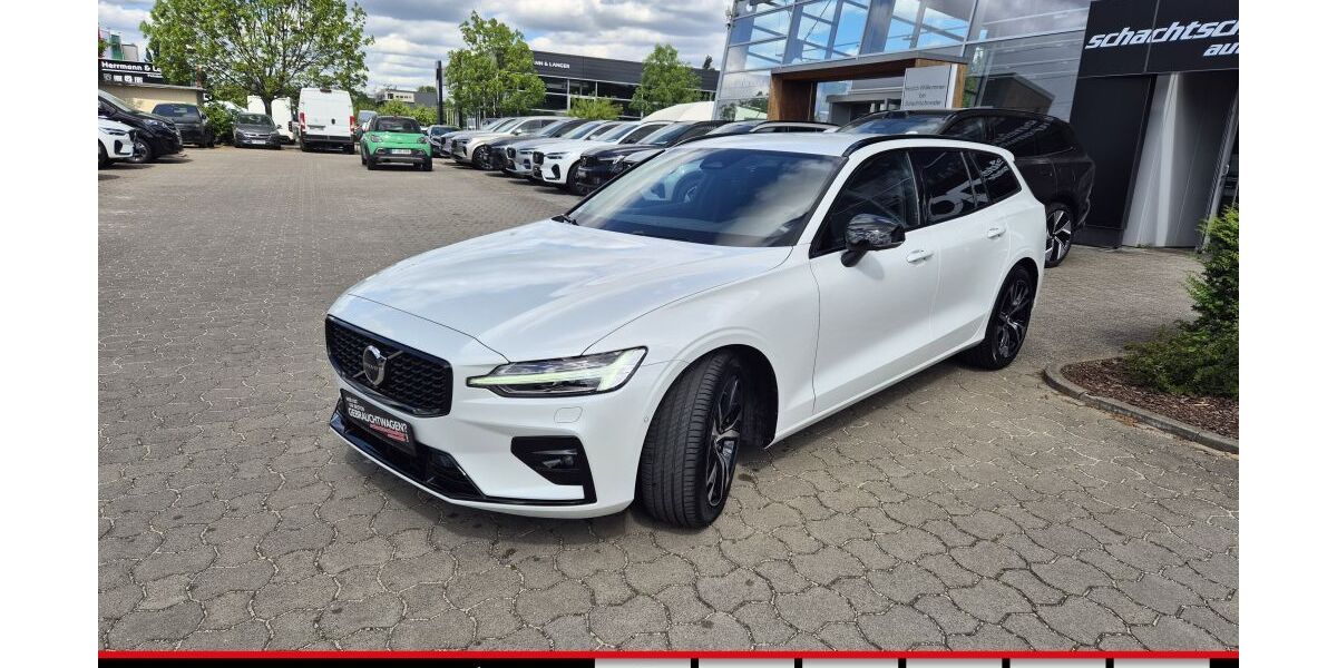 Volvo V60 12.856 km 38.890 € Potsdam 14482