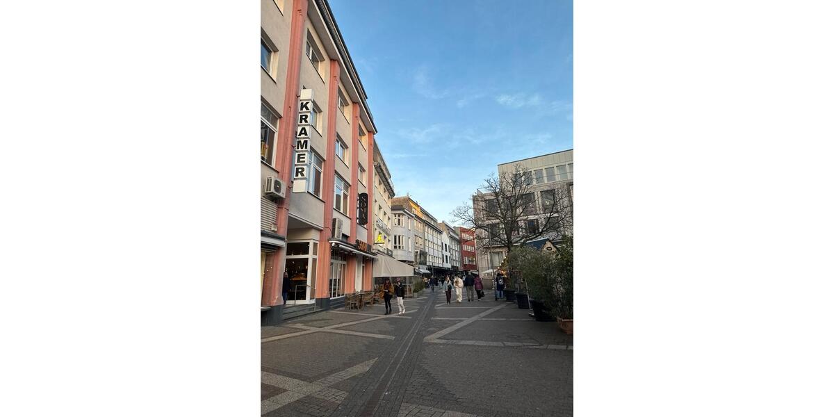 Praxis oder Bürofläche in bester Innenstadtlage zimmer