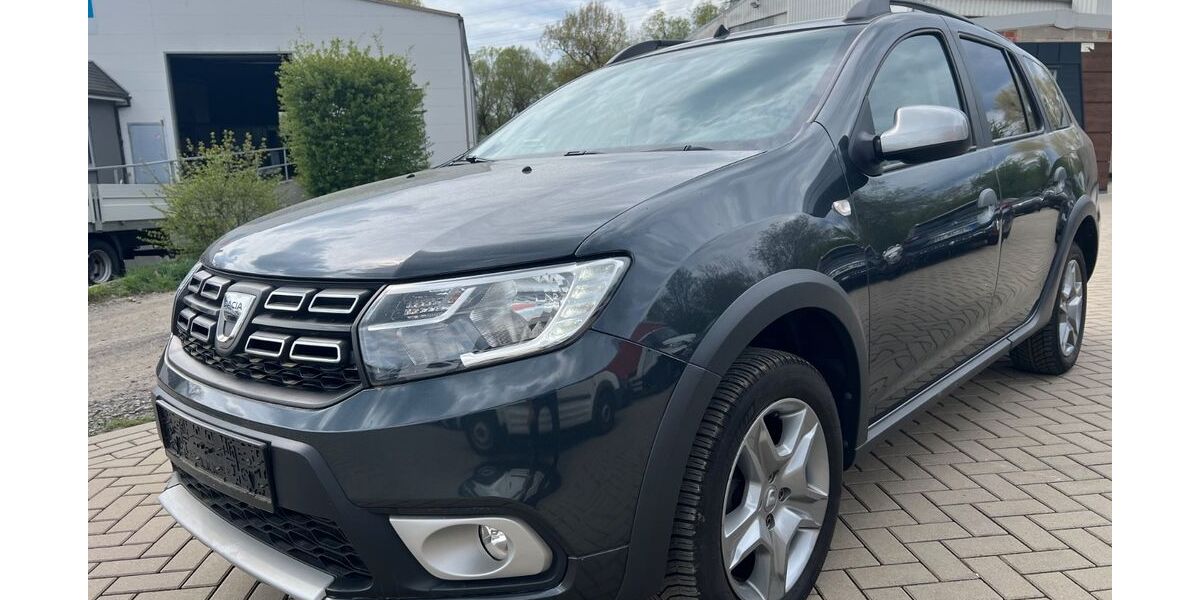 Dacia Logan 74.000 km 7.890 &euro; Fulda 36043