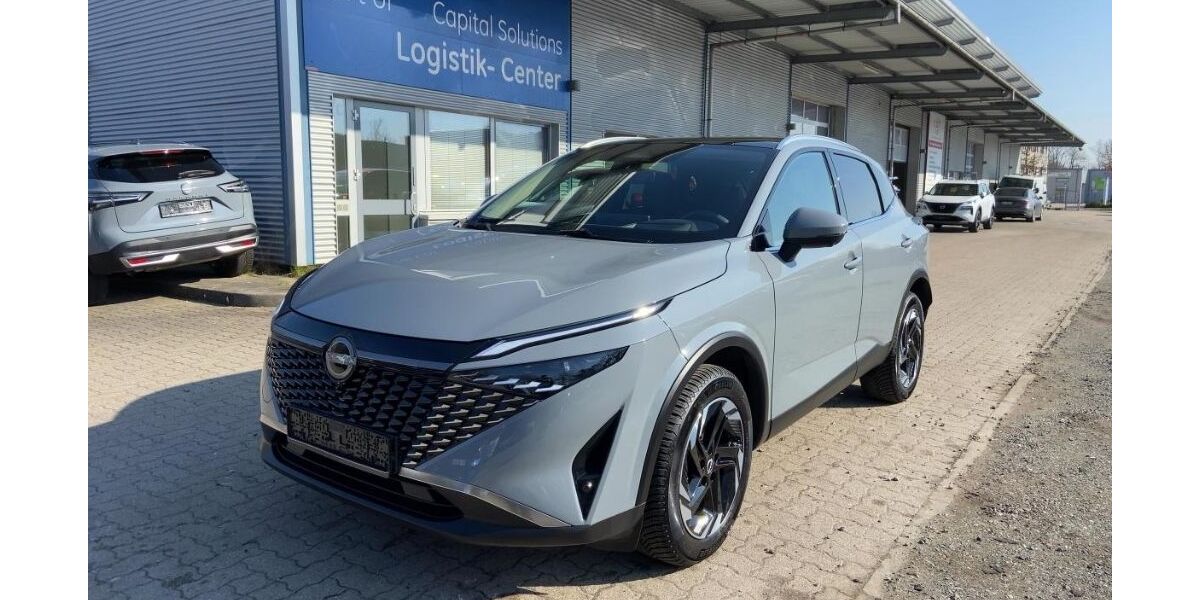 Nissan Qashqai 10.866 km 29.390 &euro; Hamburg 21035