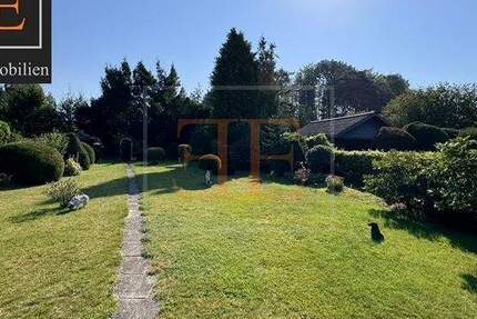 Grundstück mit Perspektive: Platz für zwei Traumhäuser in gewachsener Lage von Halstenbek - Grundstück Halstenbek | Angebot:25806290