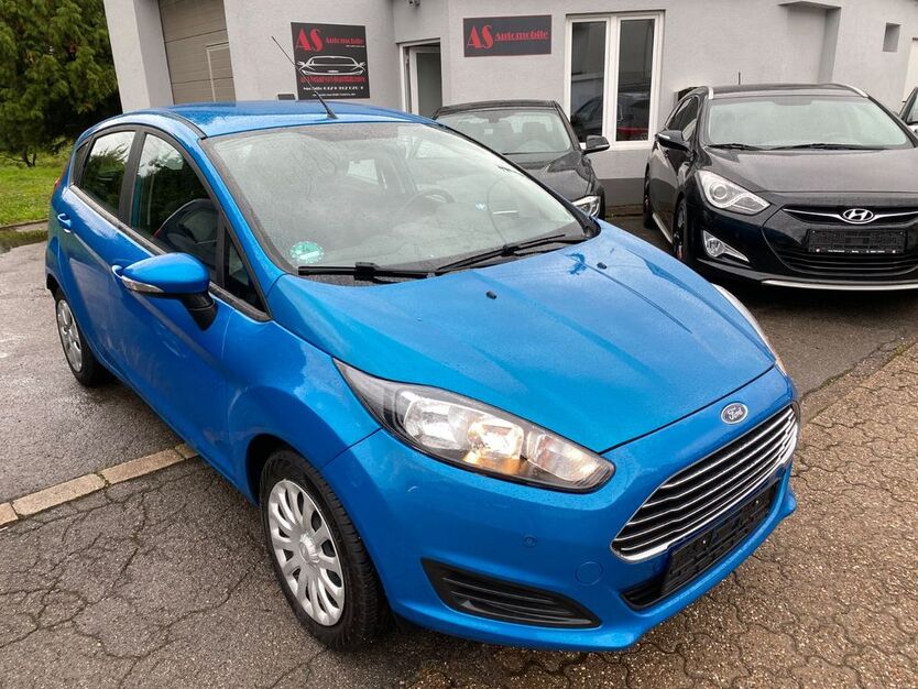 Ford Fiesta 104.000 km 5.990 € Nalbach/Körprich 66809