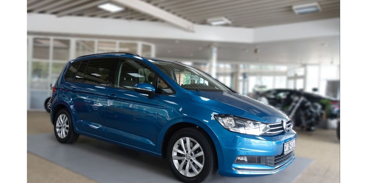 VW Touran 105.951 km 17.890 &euro; Stralsund 18435
