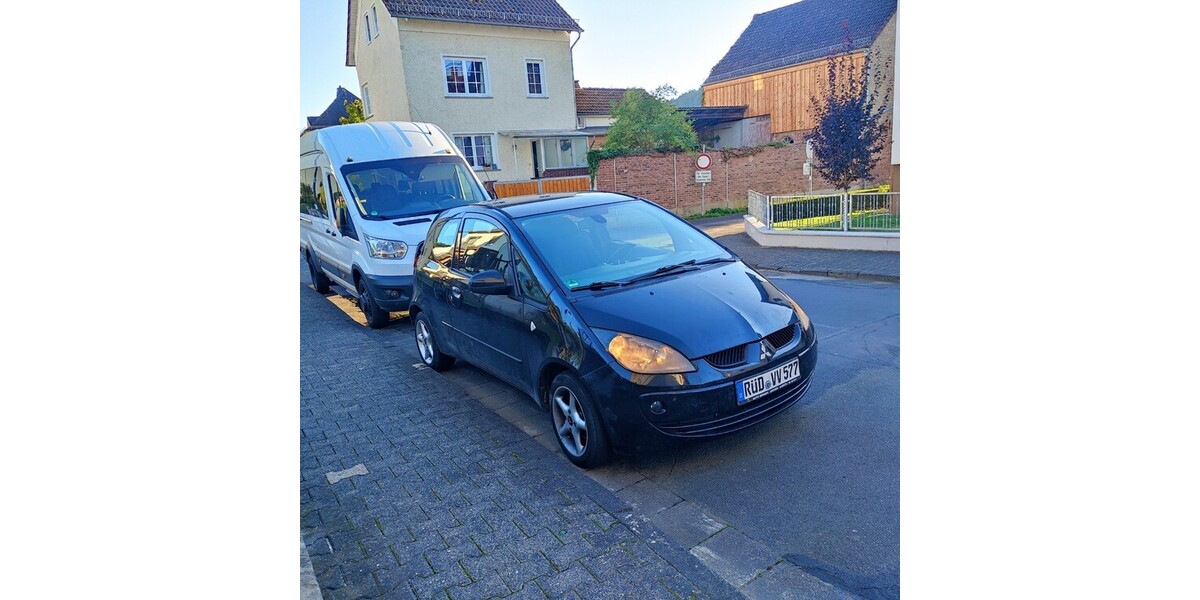 Mitsubishi Colt 250.000 km 2.199 € Aarbergen 65326