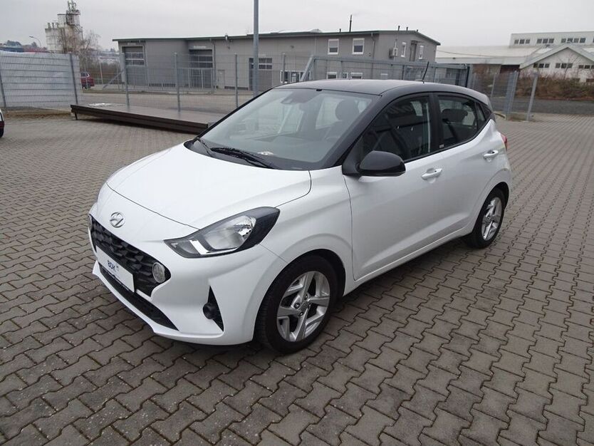 i10