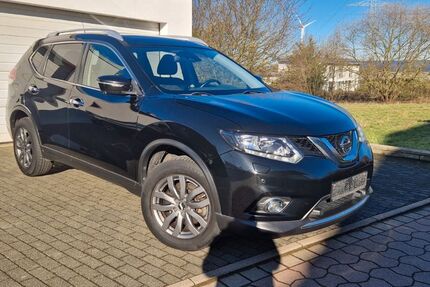 Nissan X-Trail 99.600 km 16.900 &euro; Hameln 31789