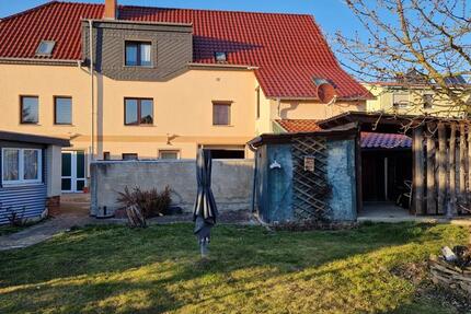 Haus An der Schmücke - 8 Zimmer, 173 m&sup2;, 235.000&euro; | Angebot:25568884