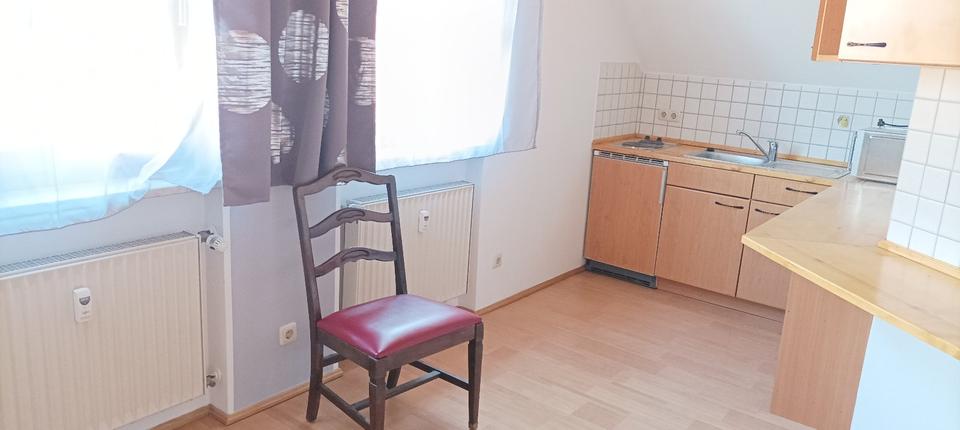 Etagenwohnung Oberviechtach - 1 Zimmer, 30 m&sup2;, 280&euro; | Angebot:26384507