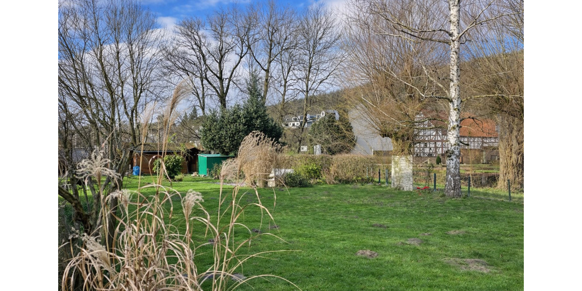 Etagenwohnung Kassel Bettenhausen - 5 Zimmer, 100 m&sup2;, 850&euro; | Angebot:25417648