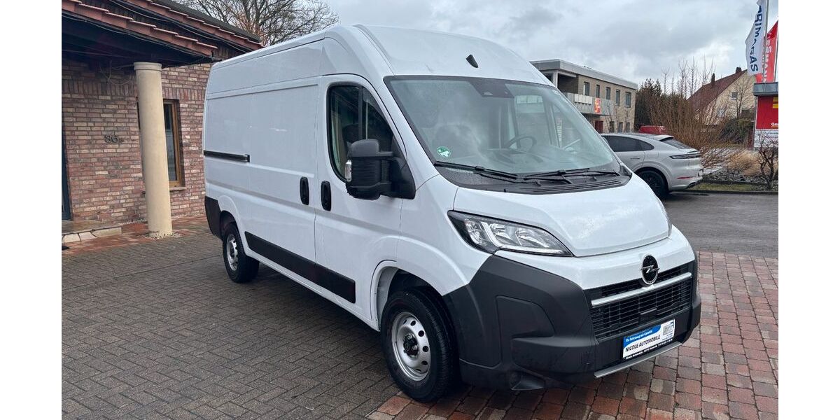 Opel Movano 15.600 km 26.450 &euro; Versmold 33775